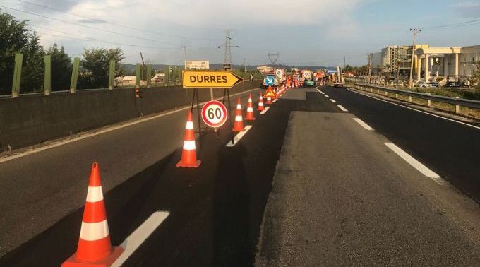 Tirane-Durres: Nisin punimet ne segmentin Shkozet-Sukth, trafiku devijohet ne Shkozet